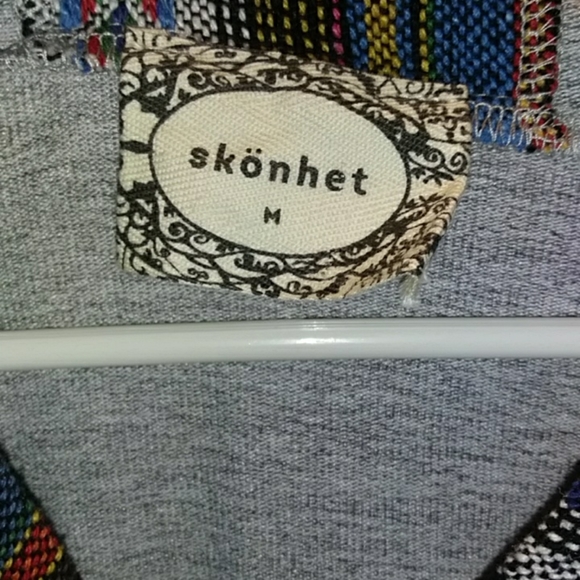 Pullover - Picture 3 of 3